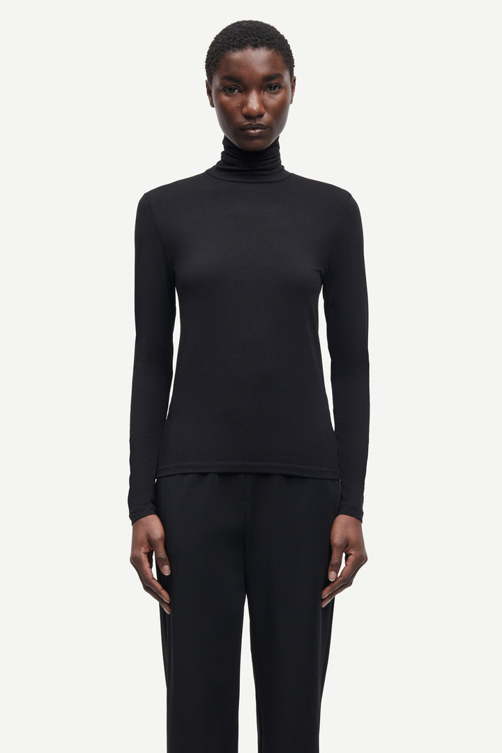 ESTER T-N Longlseeve black