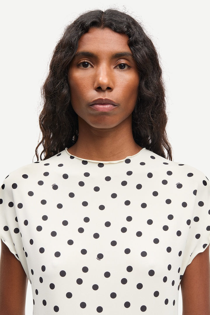 SAUMI Top drifting dots