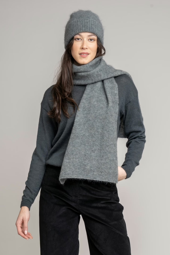 VIVIENNE Scarf