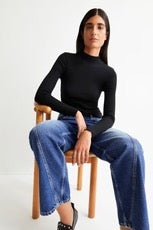 ALAANIA Knit Sweater