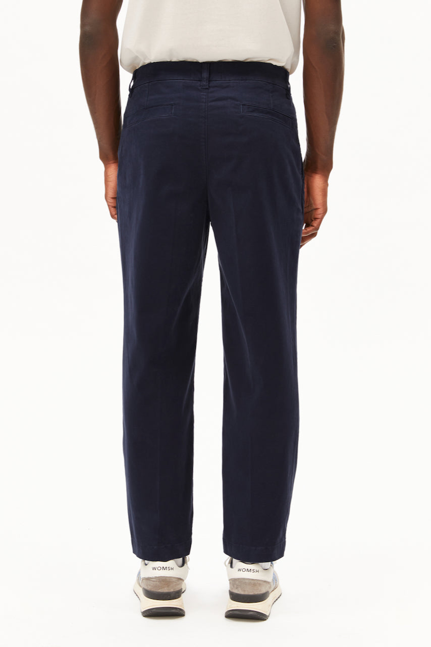 TAAMIR Pleated Chino Pant