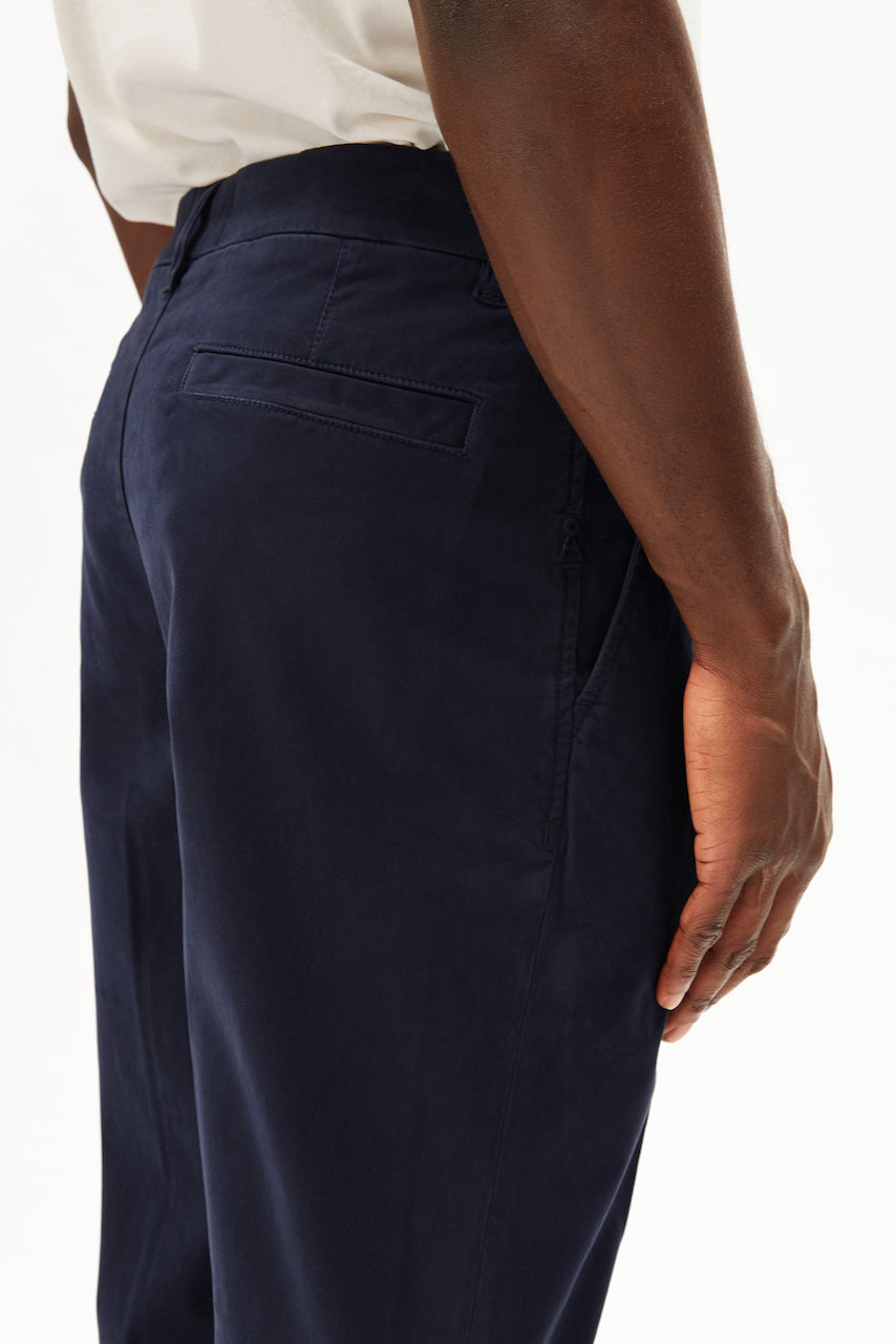 TAAMIR Pleated Chino Pant