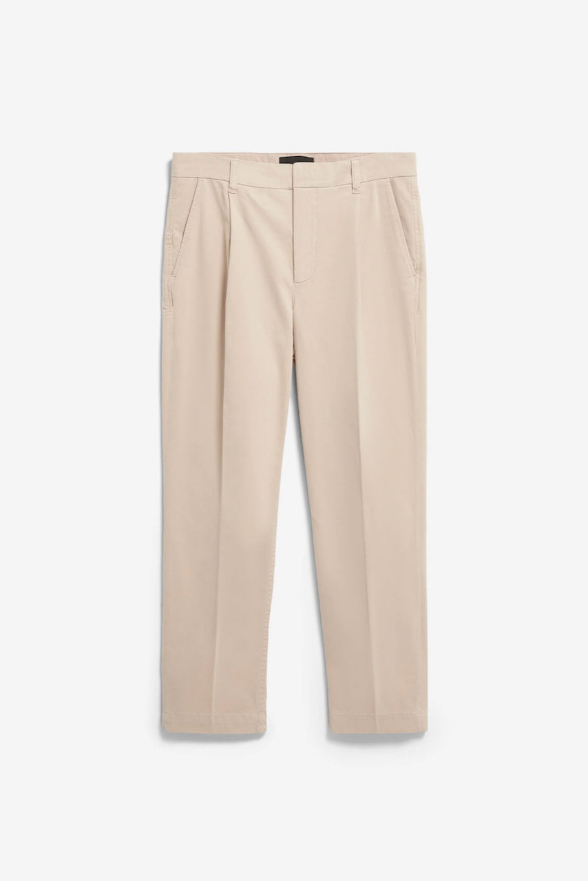 TAAMIR Pleated Chino Pant