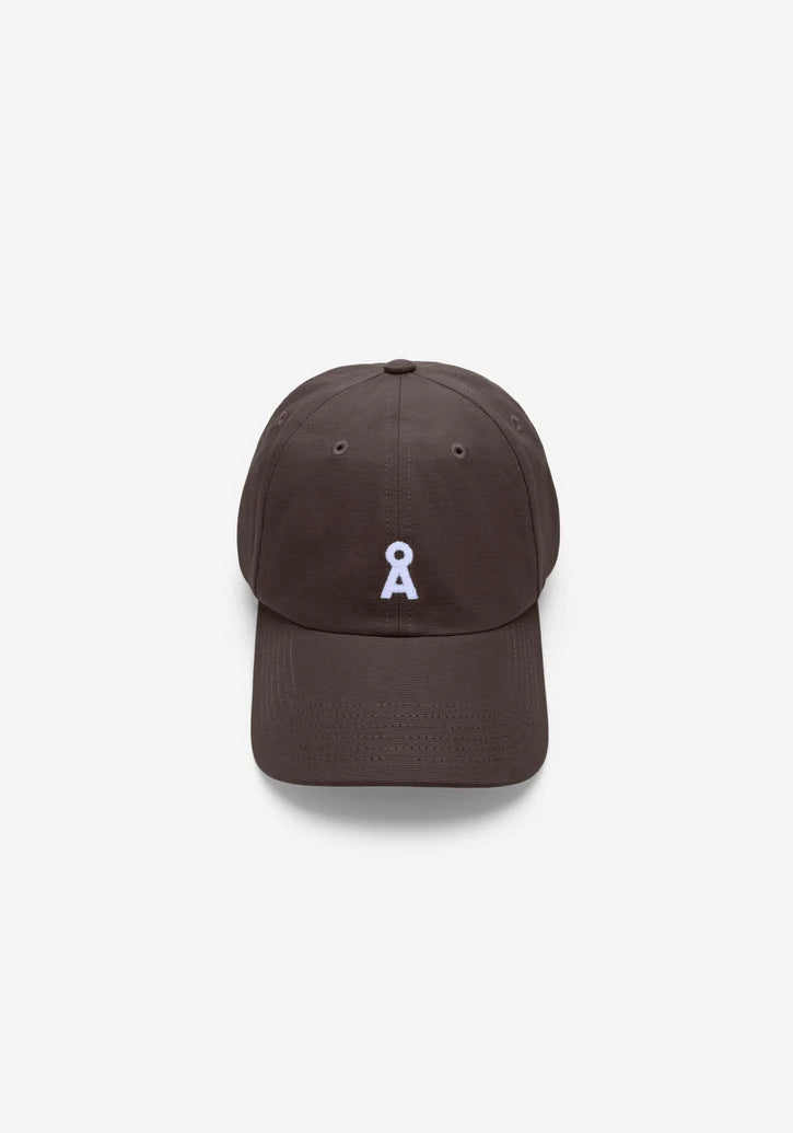 YENAAS Bold Cap