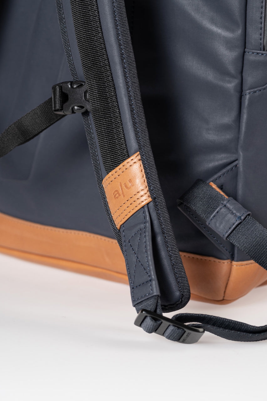 MATSUYAMA Backpack 16"