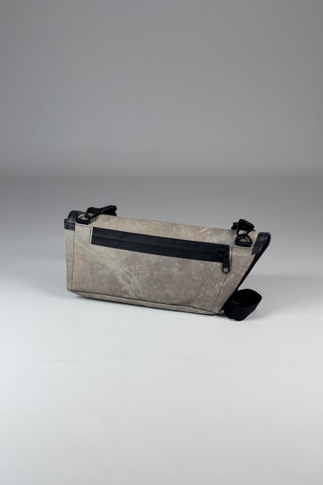BERYL F141 Rahmentasche Crossbody-Bag