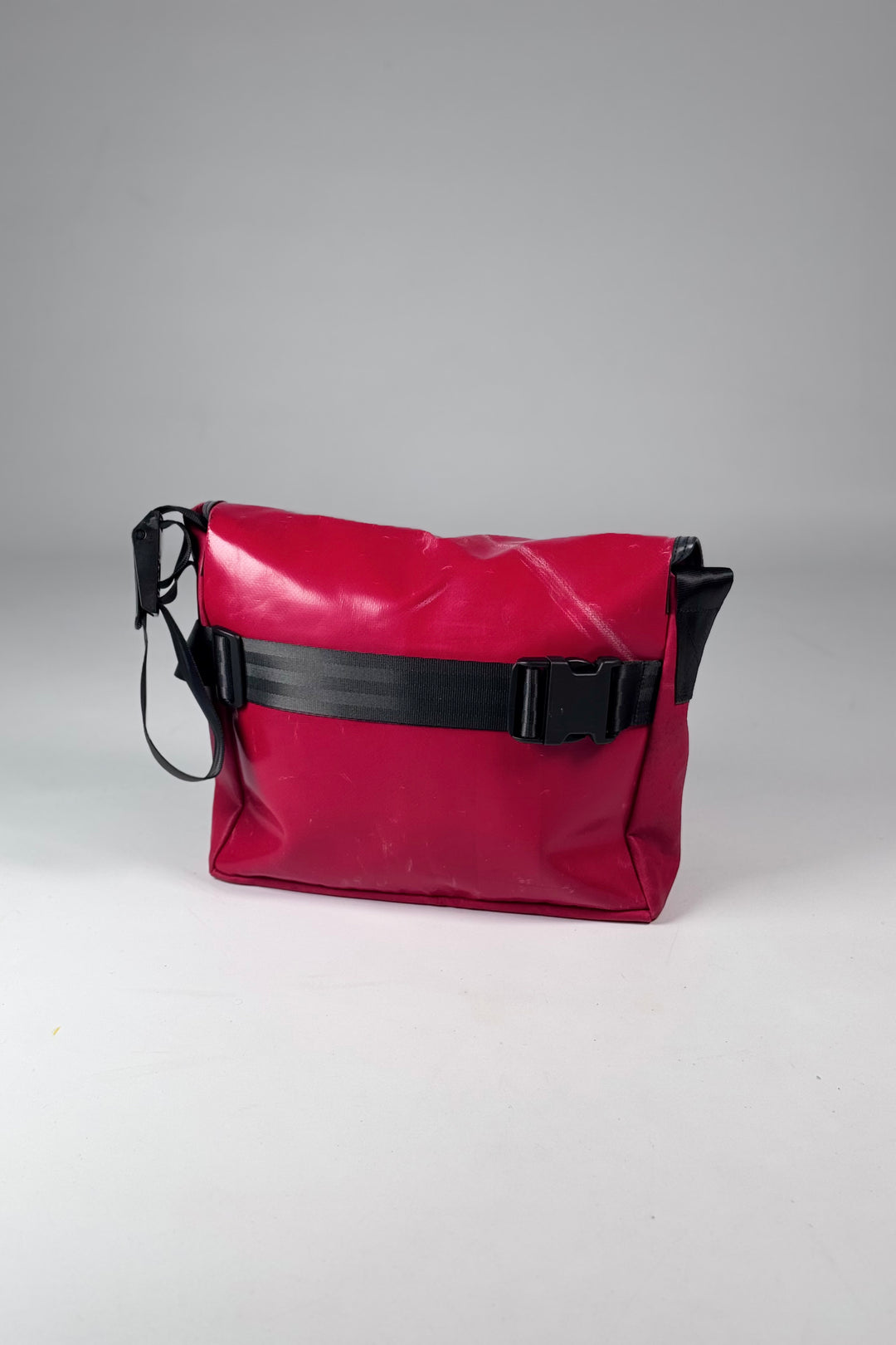 DEXTER F14 Messenger Classic Slim
