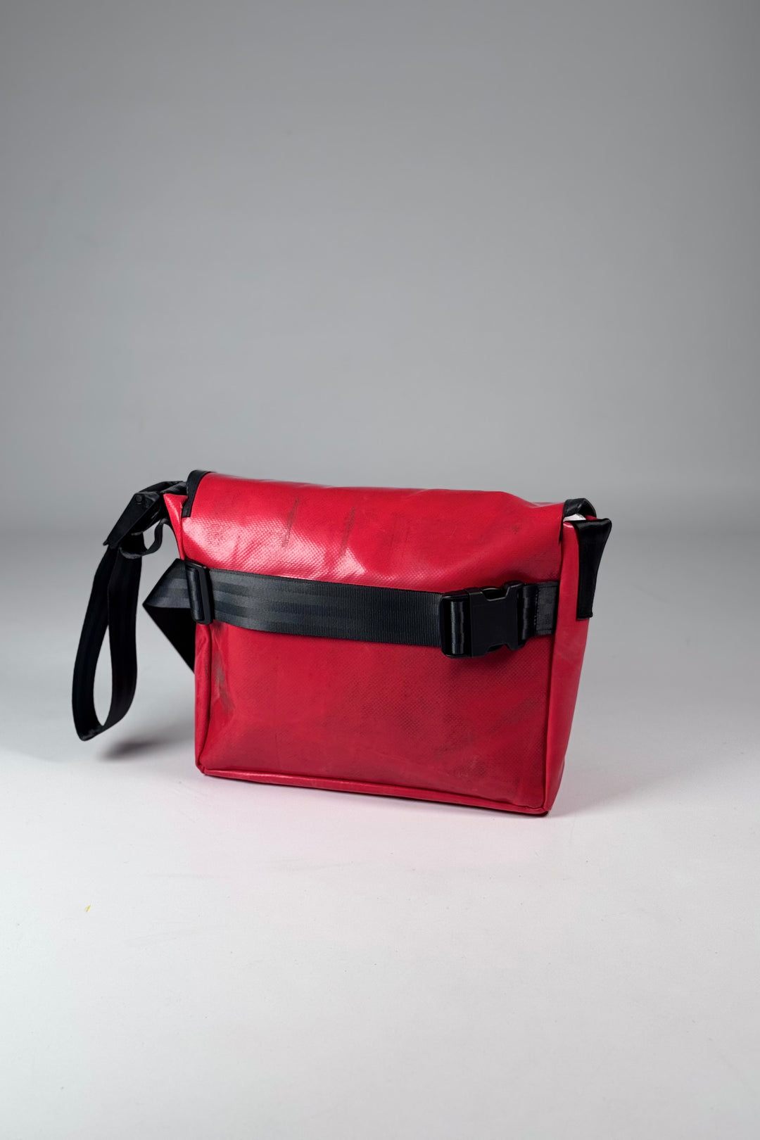 DEXTER F14 Messenger Classic Slim