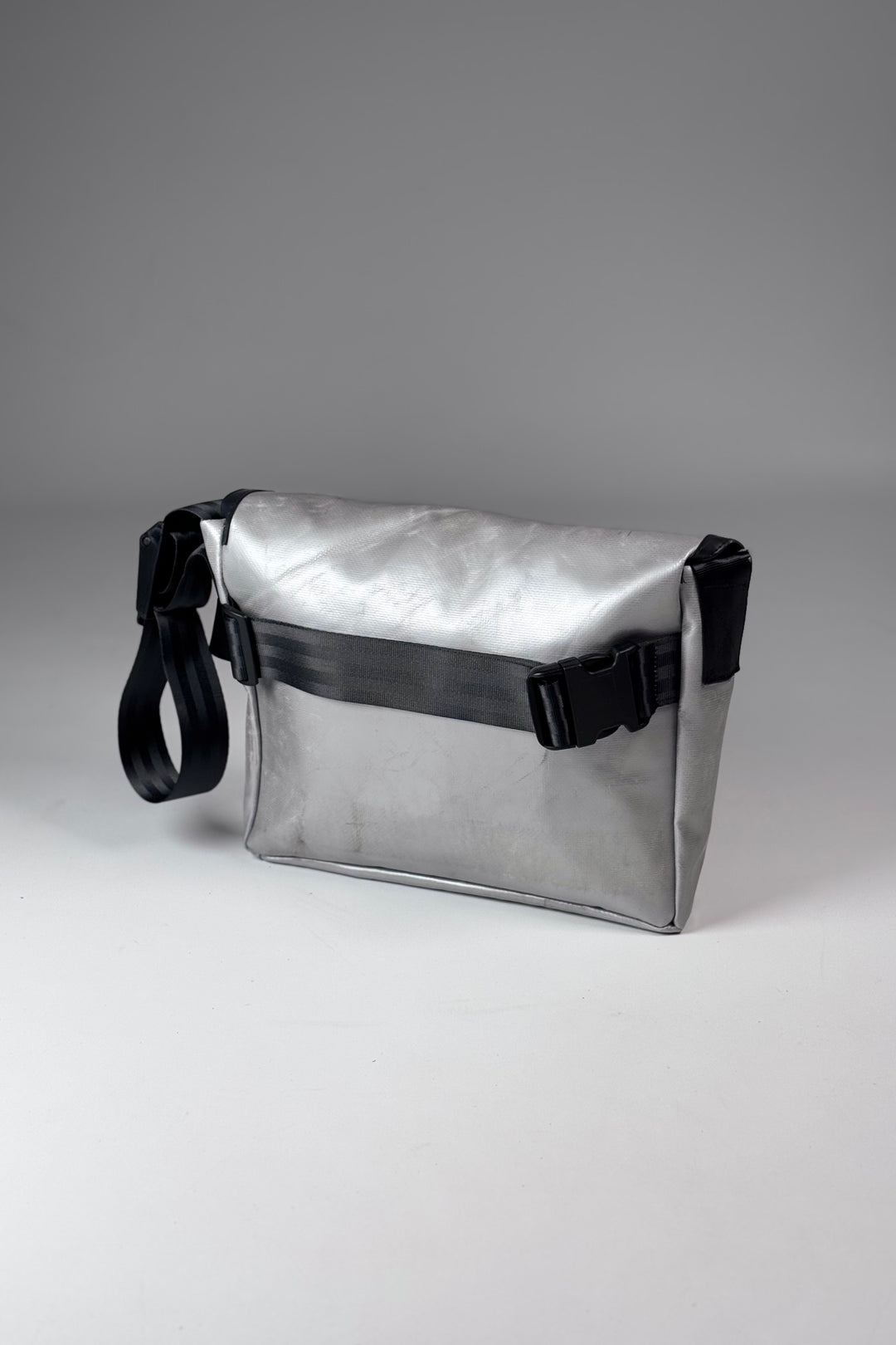 DEXTER F14 Messenger Classic Slim