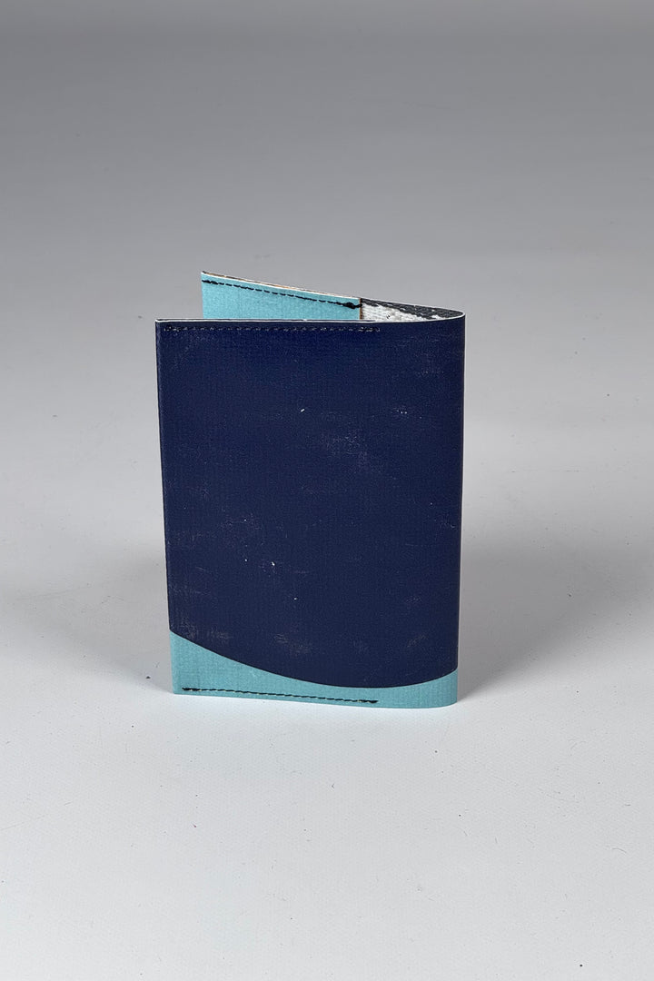 EXPLORER F243 2-in-1 Sleeve