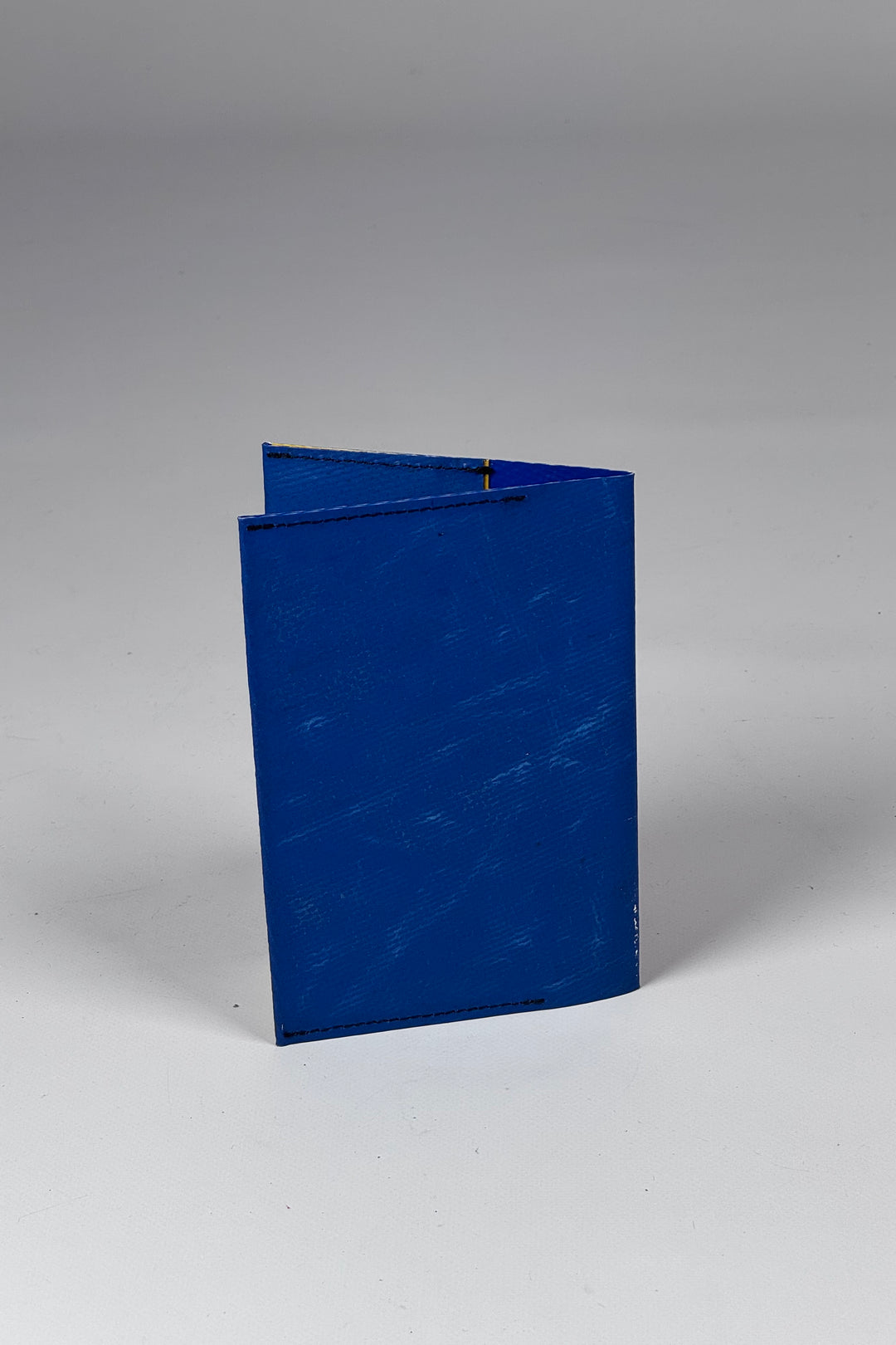 EXPLORER F243 2-in-1 Sleeve