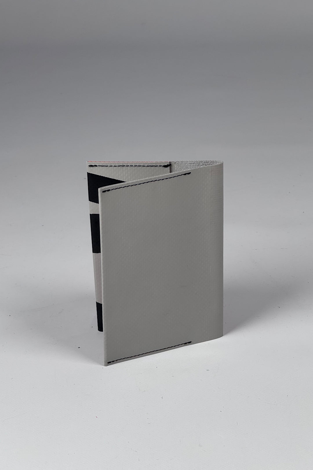 EXPLORER F243 2-in-1 Sleeve