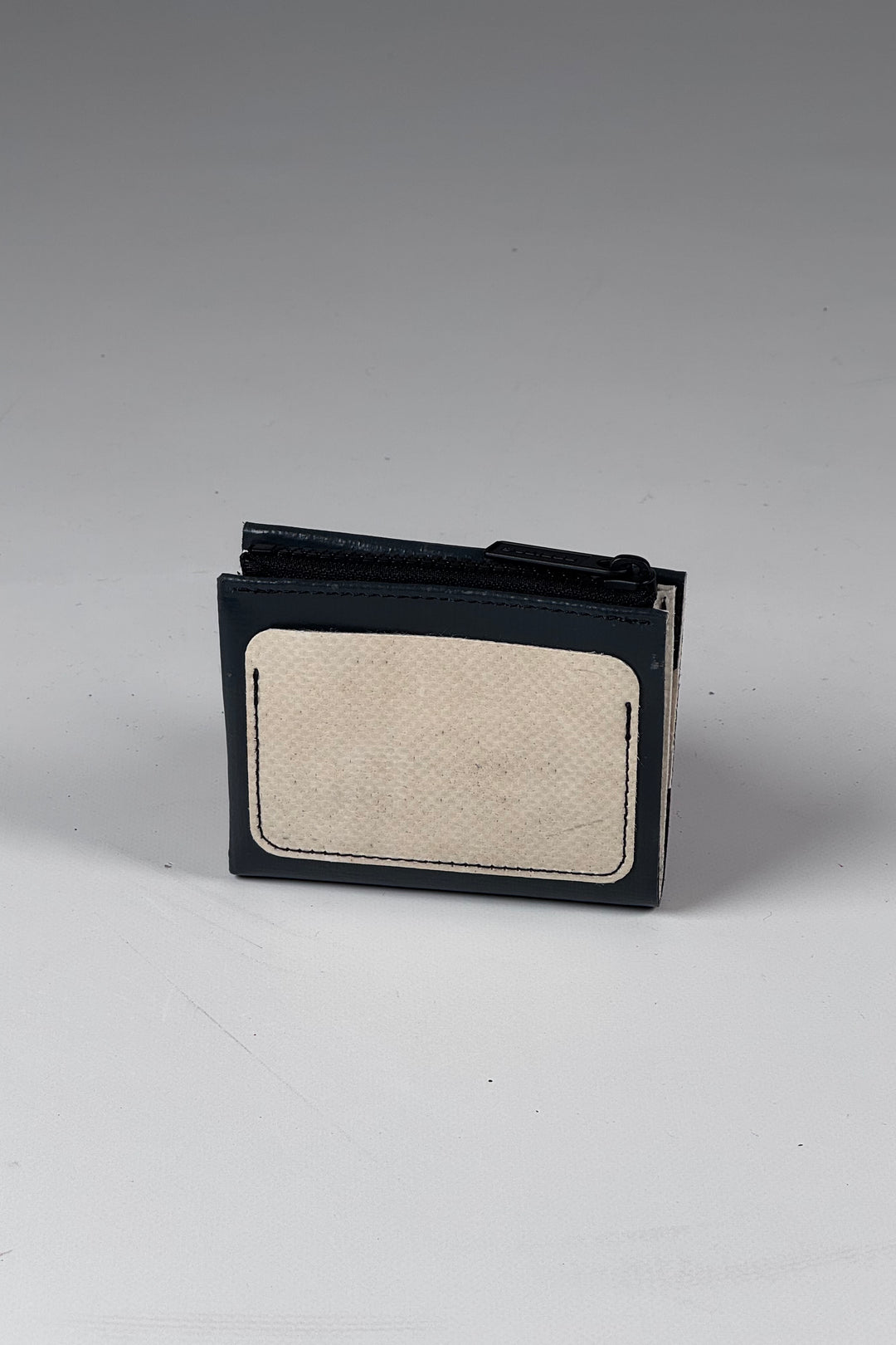 SUTTON F257 Wallet Medium