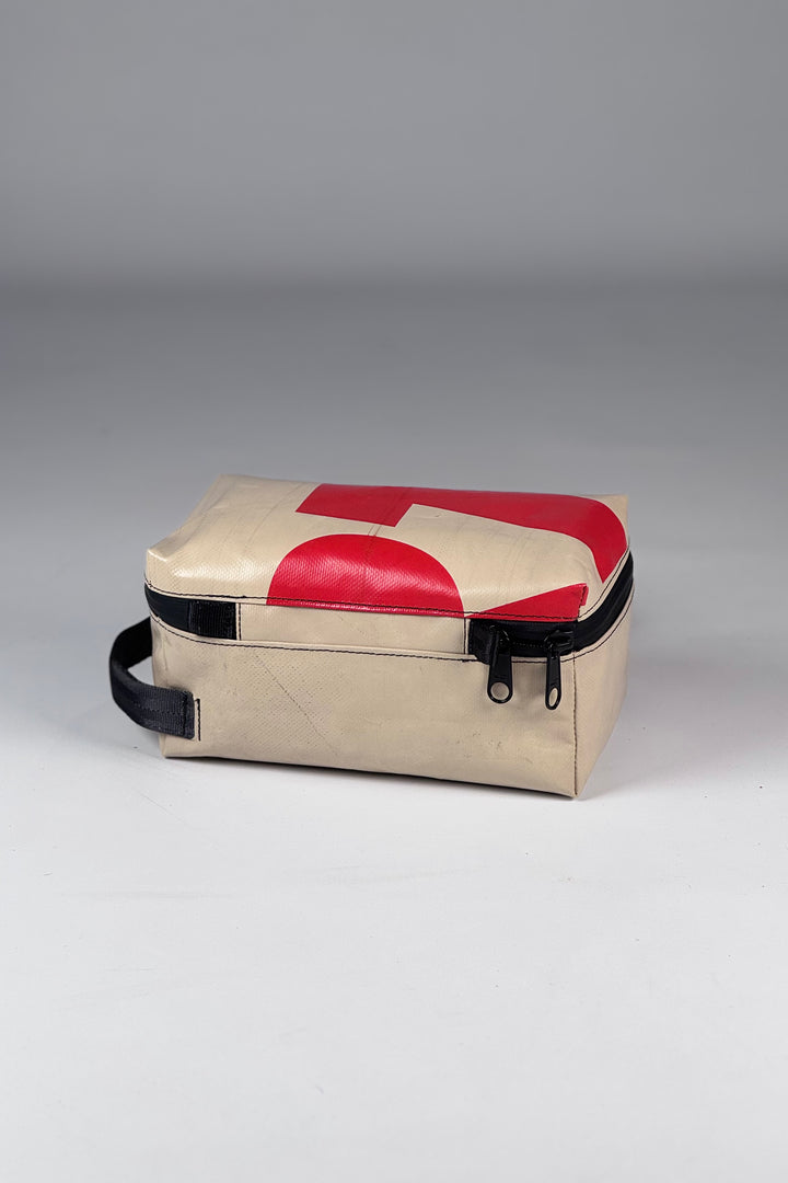 WAYNE F36 Toilet Bag medium