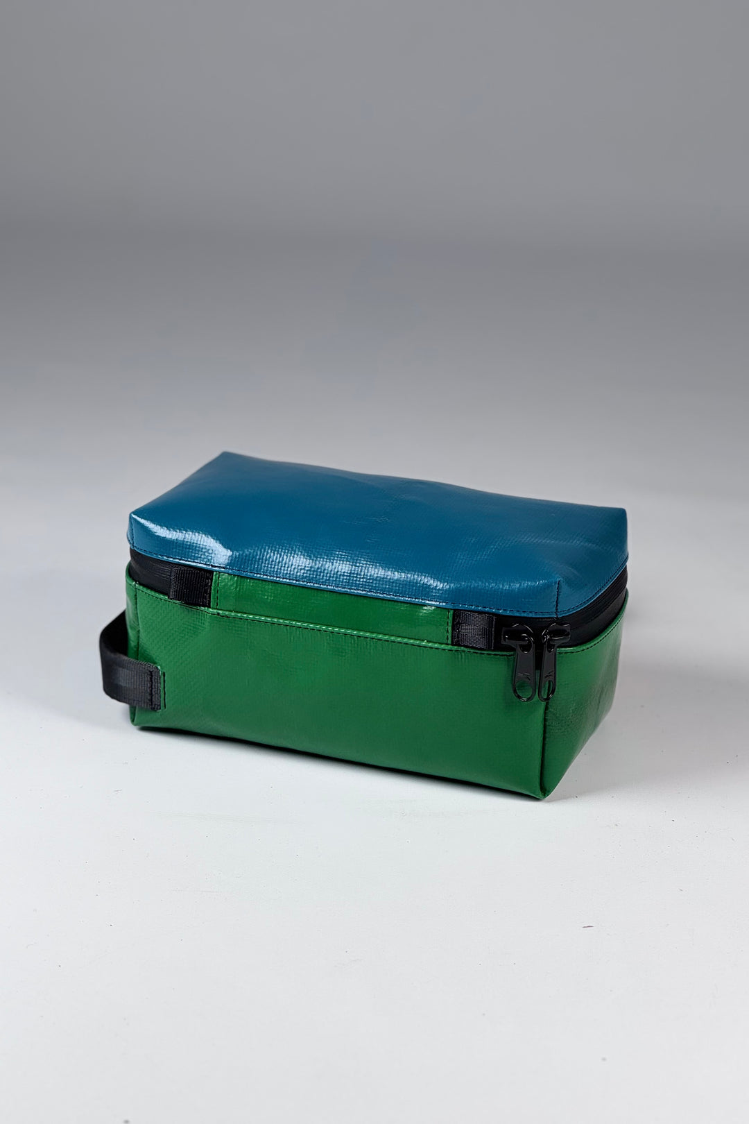 WAYNE F36 Toilet Bag medium