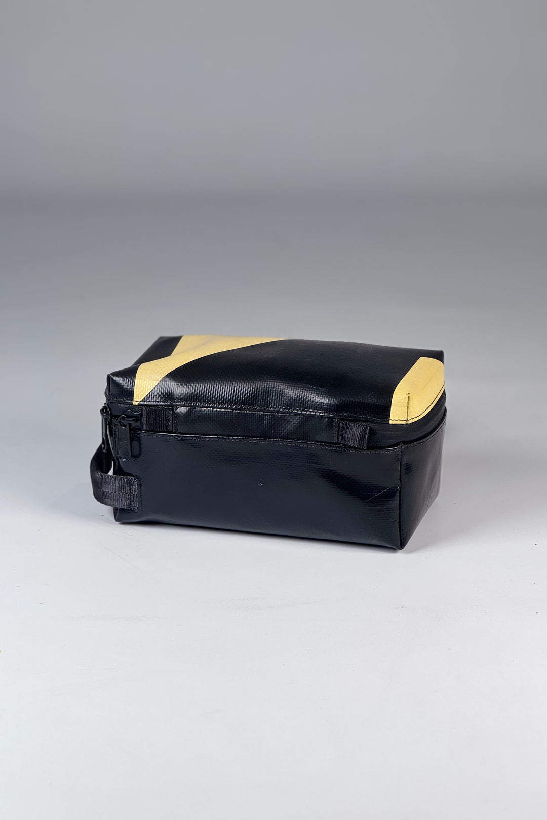 WAYNE F36 Toilet Bag medium