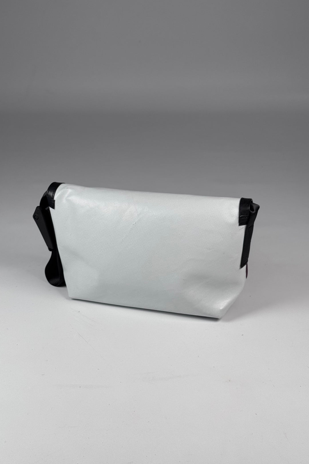 HAWAII FIVE-O F41 Messenger Bag extra small