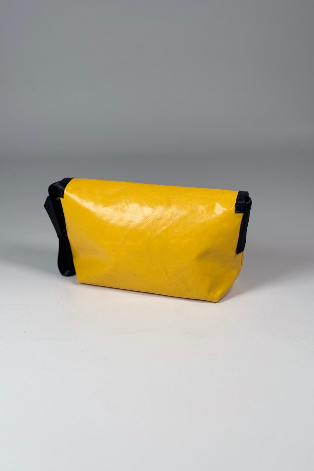 HAWAII FIVE-O F41 Messenger Bag extra small