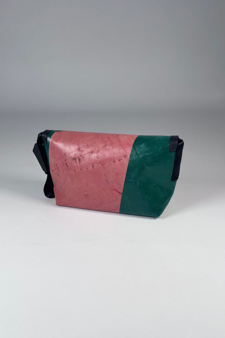 HAWAII FIVE-O F41 Messenger Bag extra small