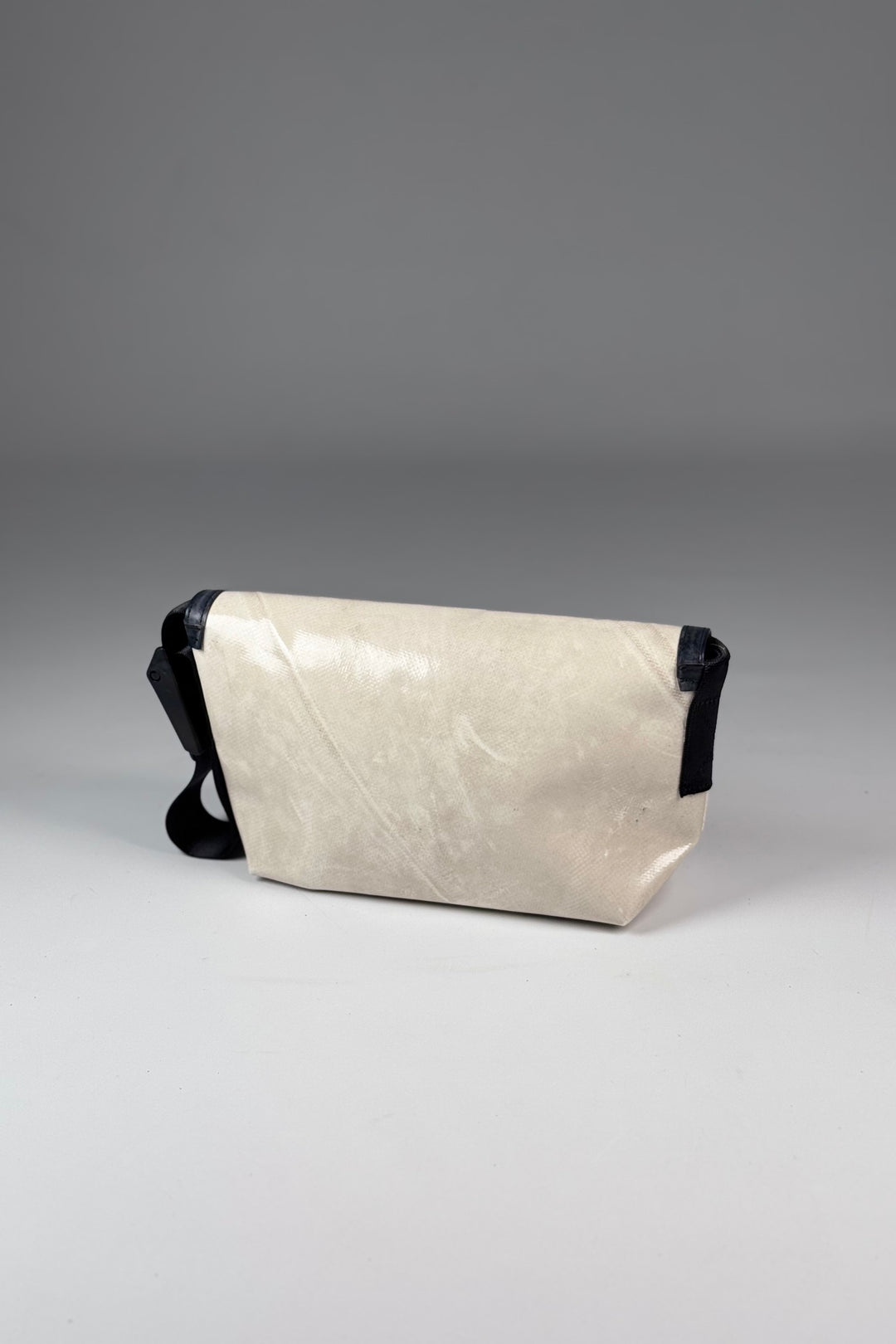 HAWAII FIVE-O F41 Messenger Bag extra small