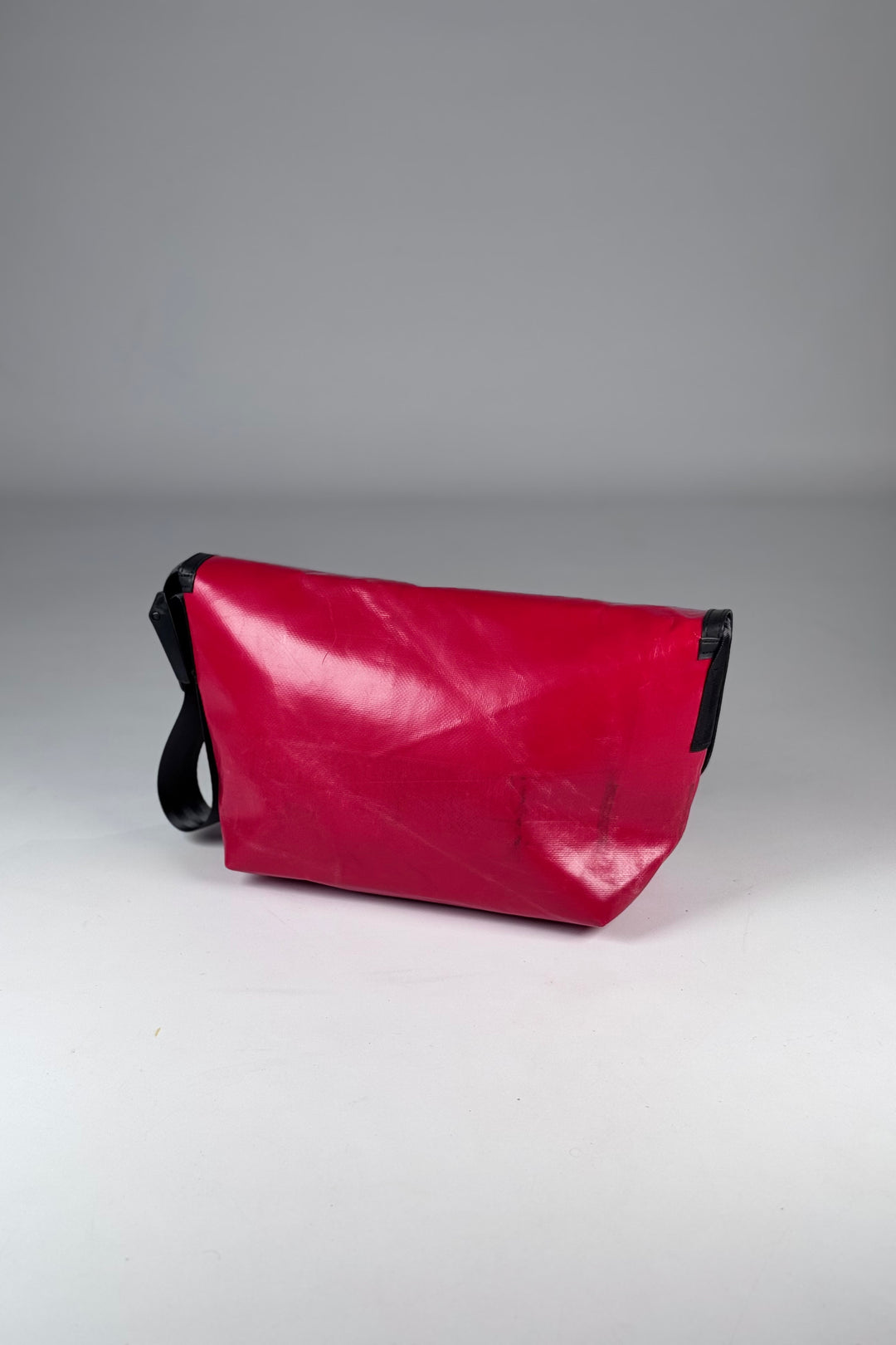 SURFSIDE 6 F42 Messenger