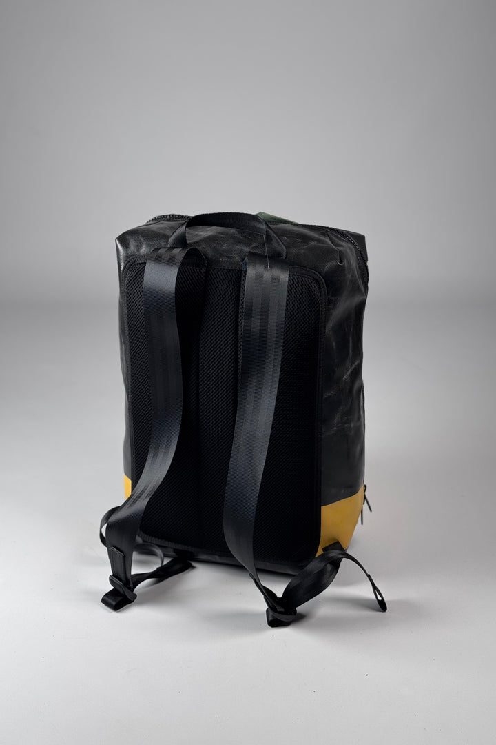 FRINGE F49 Backpack medium