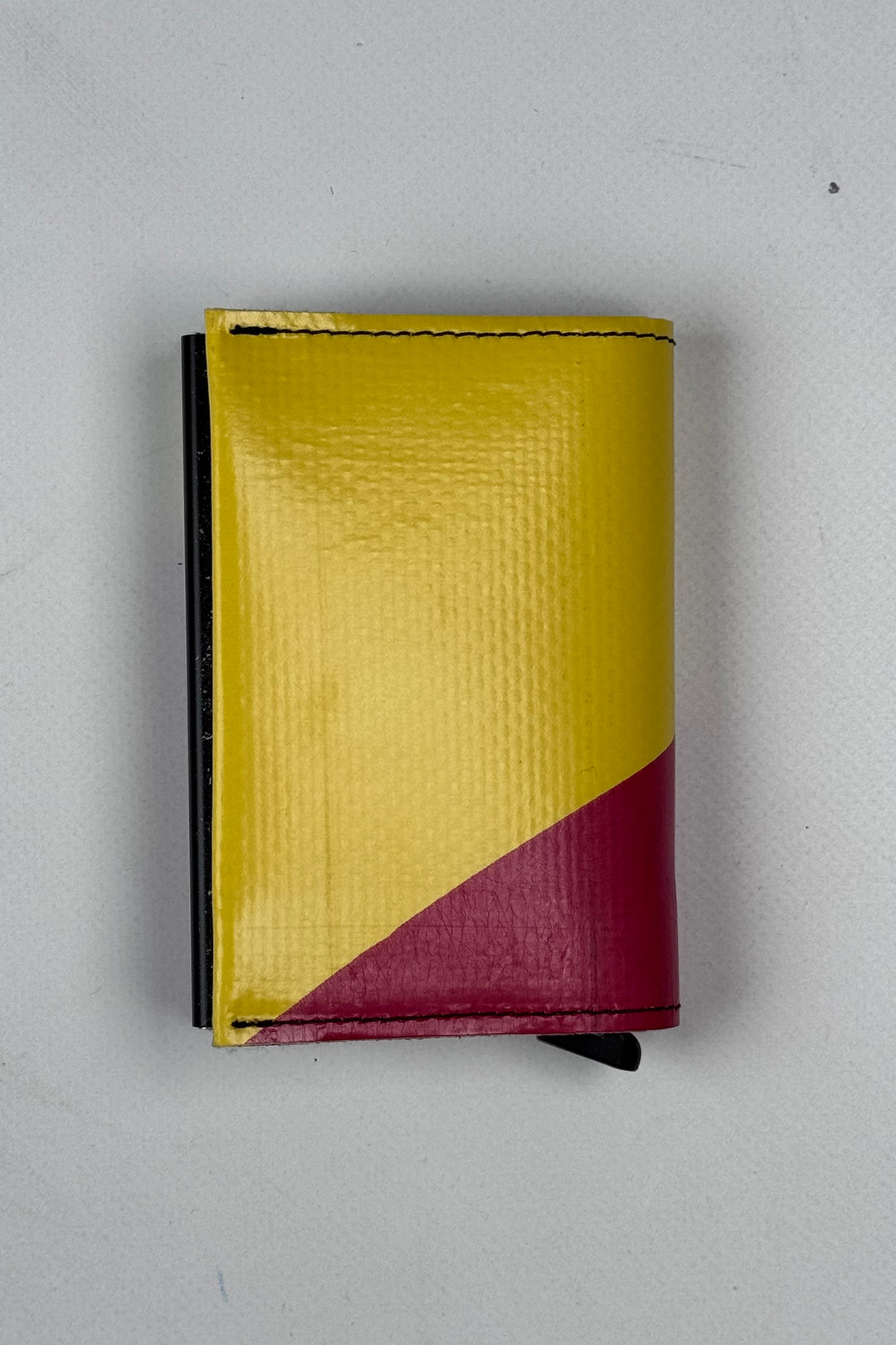 SECRID X FREITAG F705