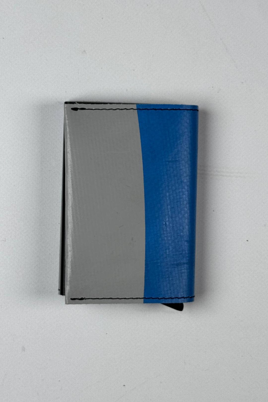 SECRID X FREITAG F705