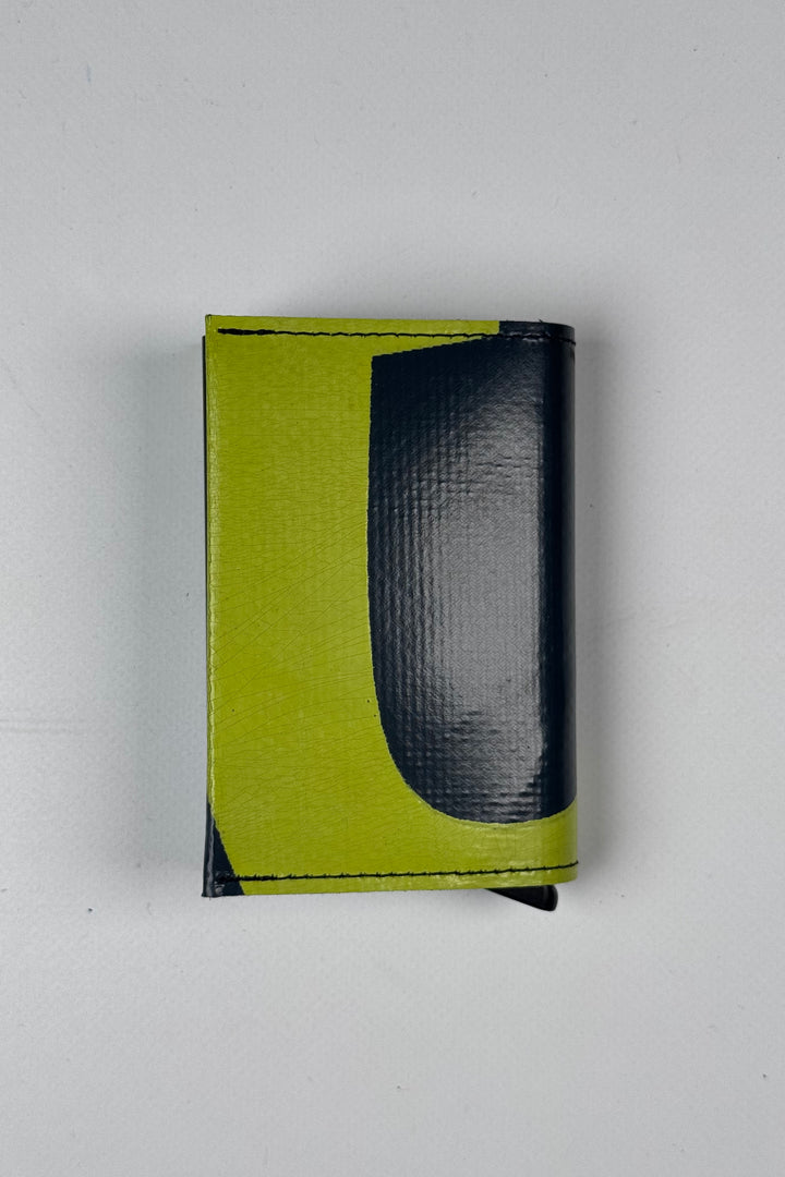 SECRID X FREITAG F705