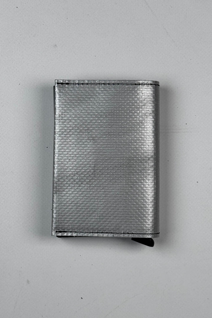 SECRID X FREITAG F705