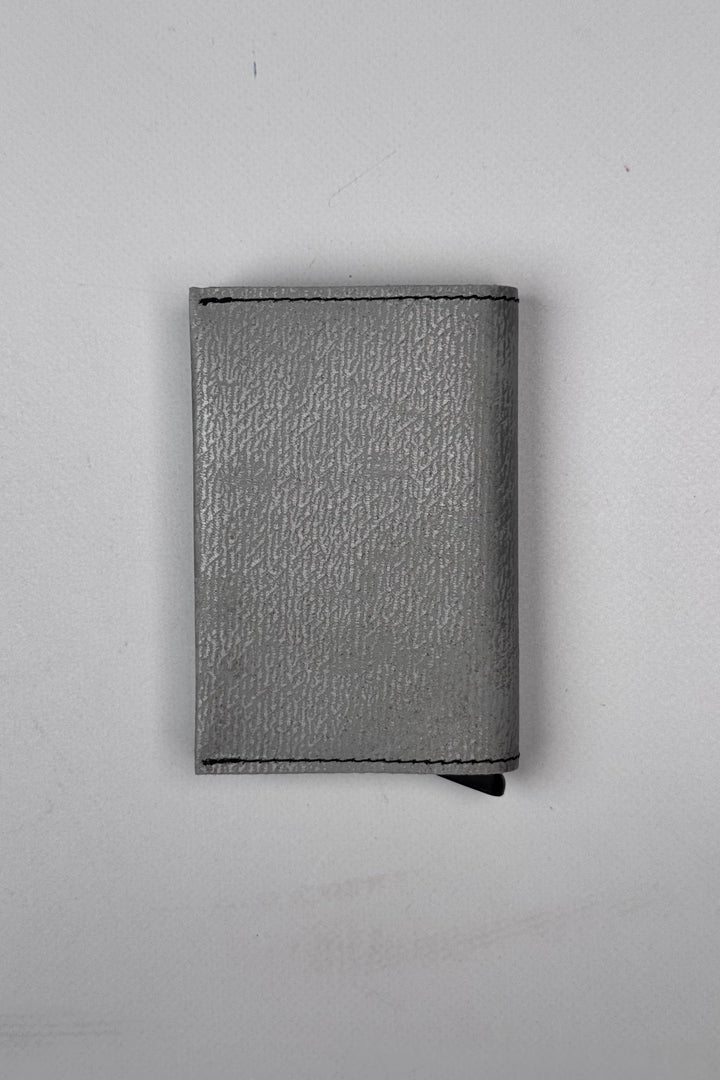 SECRID X FREITAG F705