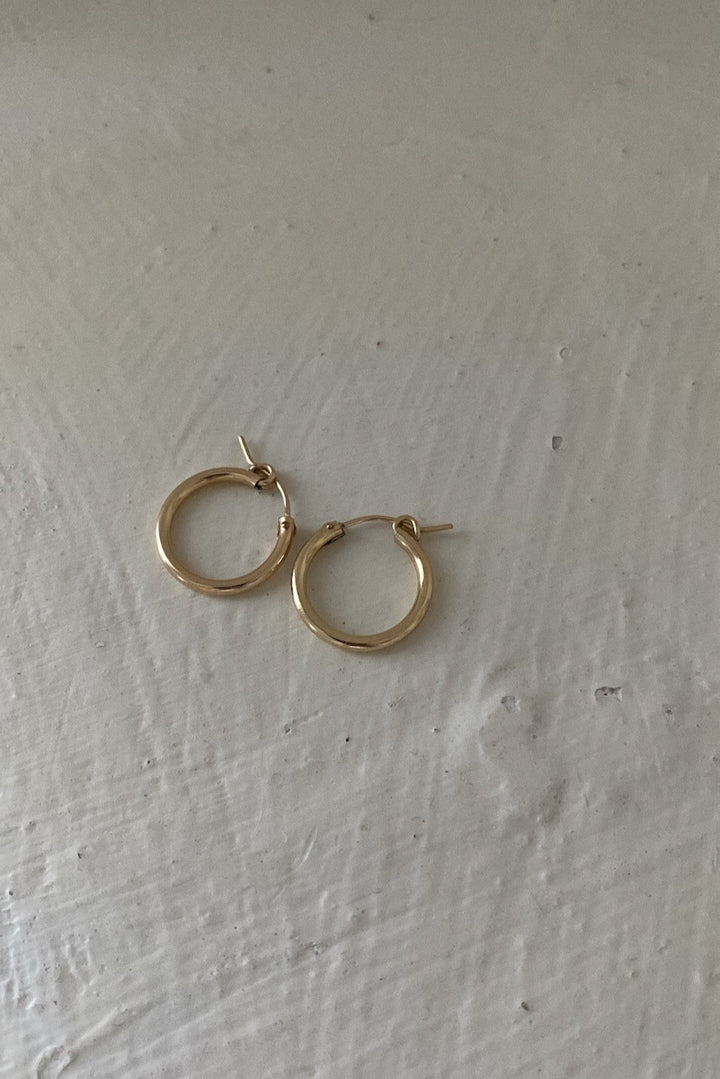 VIENNA Hoops Earrings