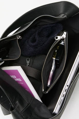 SHOPPER Bag S Leather Sandqvist