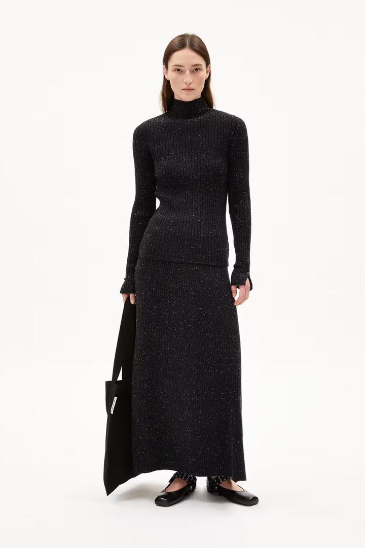 ALAANIA TWEED Pullover