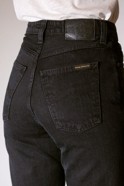 BREEZY BRITT black worn | Nudie Jeans