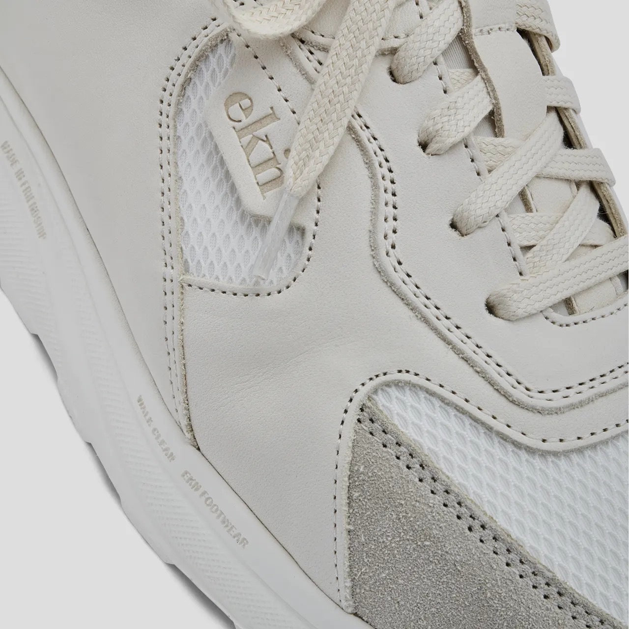 LARCH Sneaker tallow