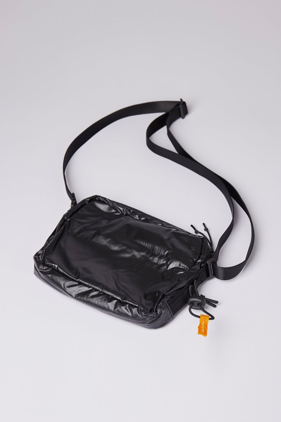 RUNE shoulder bag black